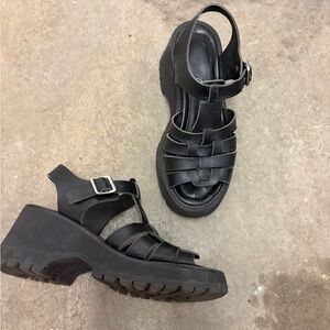 L’intervalle fishermen chunky platform Black Strappy Women's Sandals